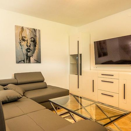 Apartament Relax & Beautiful View Slovenj Gradec Zewnętrze zdjęcie