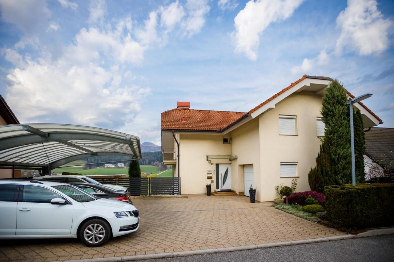 Apartament Relax & Beautiful View Slovenj Gradec Zewnętrze zdjęcie