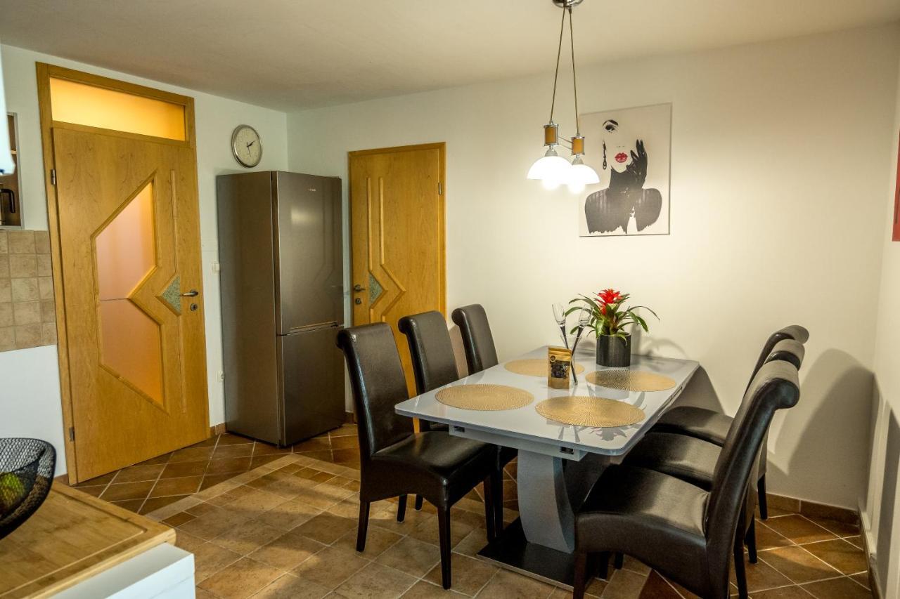 Apartament Relax & Beautiful View Slovenj Gradec Zewnętrze zdjęcie